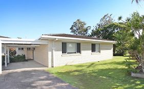 Arlington 1 Two Bedroom Unit Close To The Beach